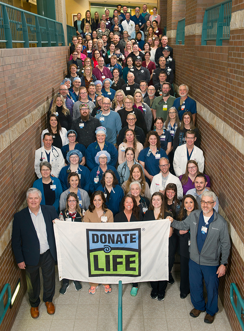 Munson Medical Center staff with Gift of Life banner